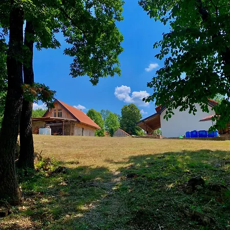Casa de Férias Lika Mountain *