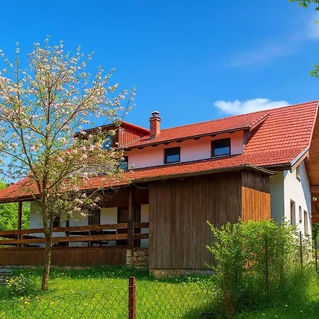 Hébergement de vacances Lika Mountain *